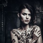 Caroline122